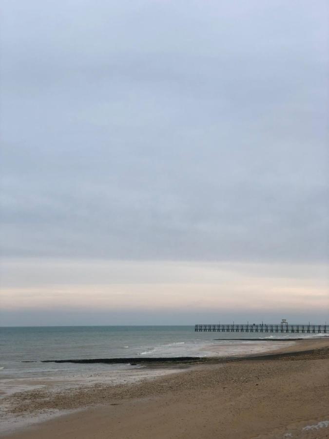 Le Spot, Appartement Spacieux A 30M De La Mer 45M2 Luc-sur-Mer Zewnętrze zdjęcie