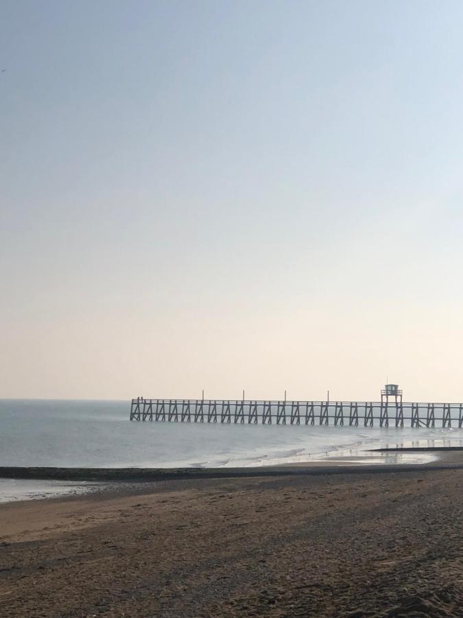 Le Spot, Appartement Spacieux A 30M De La Mer 45M2 Luc-sur-Mer Zewnętrze zdjęcie